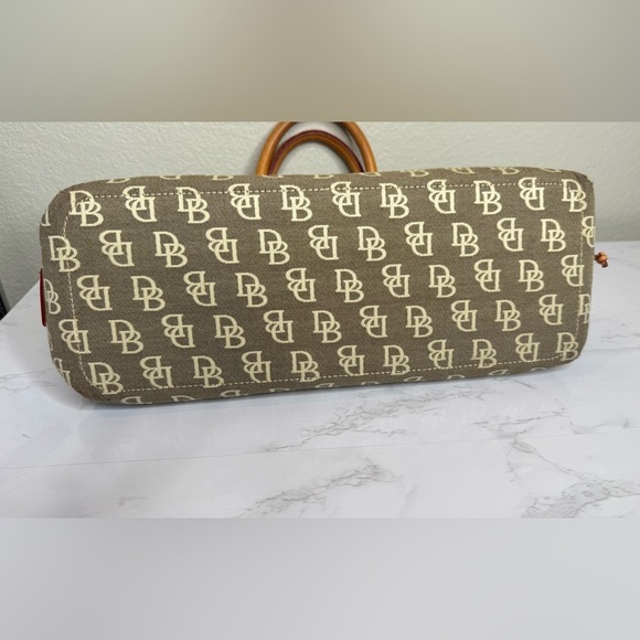 Dooney & Bourke Taupe Monogrammed Jacquard Tan Leather Trim Tassel Tote Handbag - Picture 6 of 11
